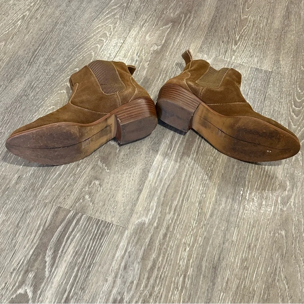 GAP Western Chelsea Boot Brown Ankle Booties - Picture 7 of 10